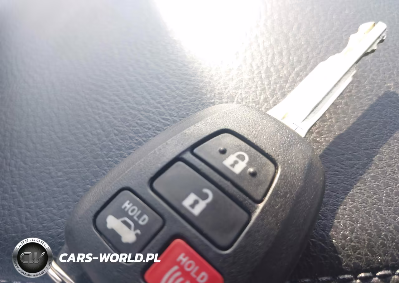2019 Toyota Corolla Le VIN:5YFBURHE4KP877696 - 11