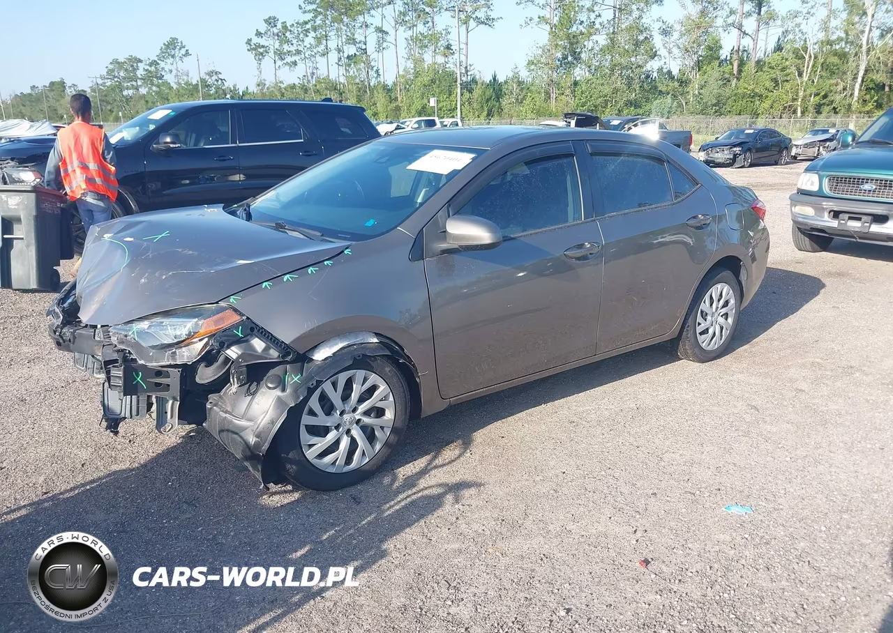 2019 Toyota Corolla Le VIN:5YFBURHE4KP877696 - 2
