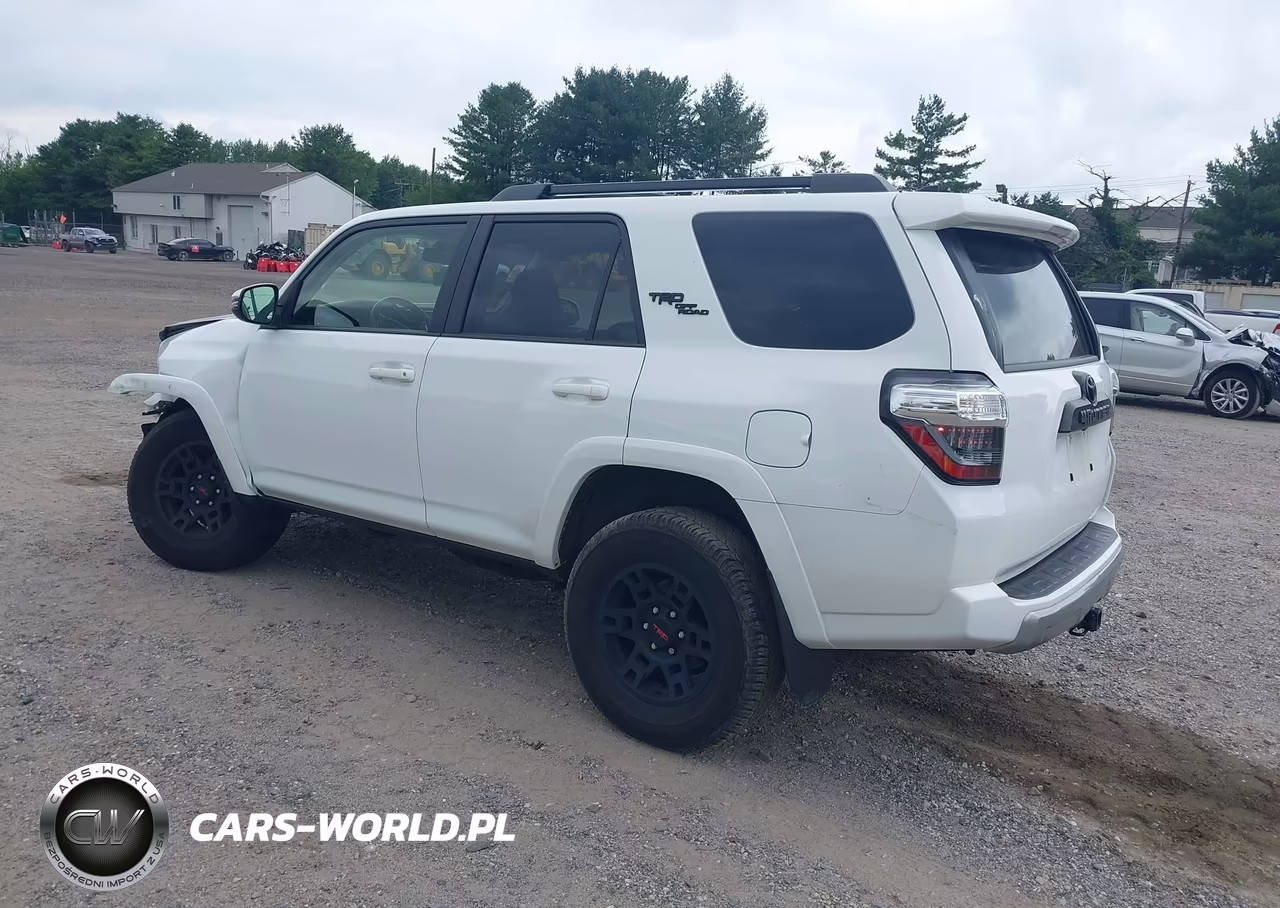 2024 Toyota 4Runner Trd Off Road Premium VIN:JTERU5JR8R6251568 - 3
