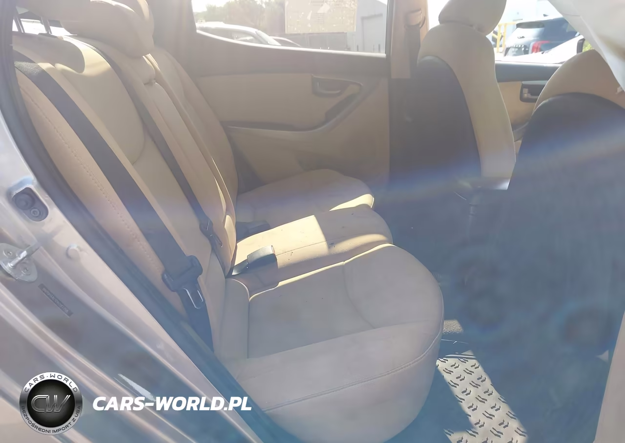 2013 Hyundai Elantra Gls VIN:5NPDH4AE5DH287758 - 8