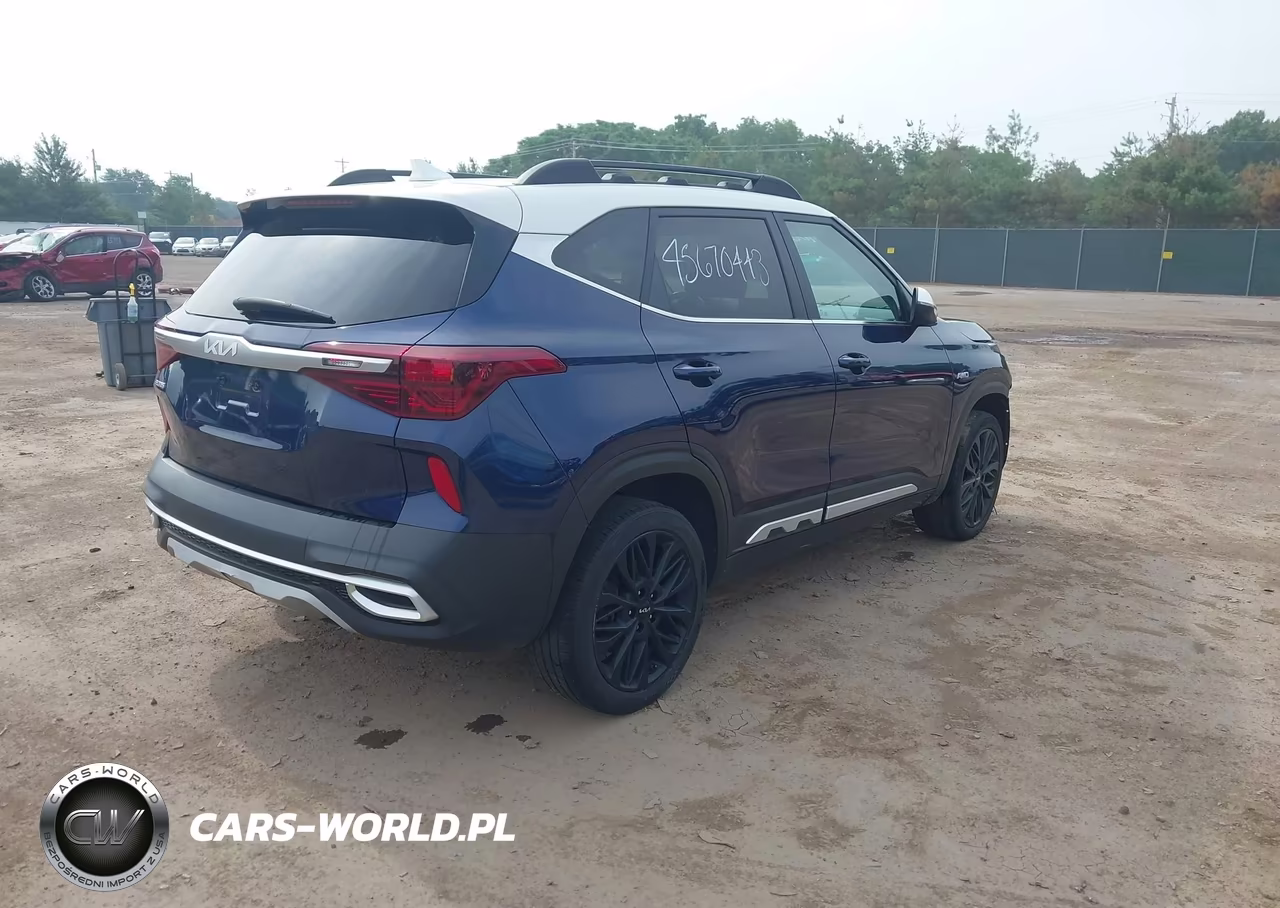 2022 Kia Seltos Nightfall Edition VIN:KNDEUCA2XN7295148 - 4