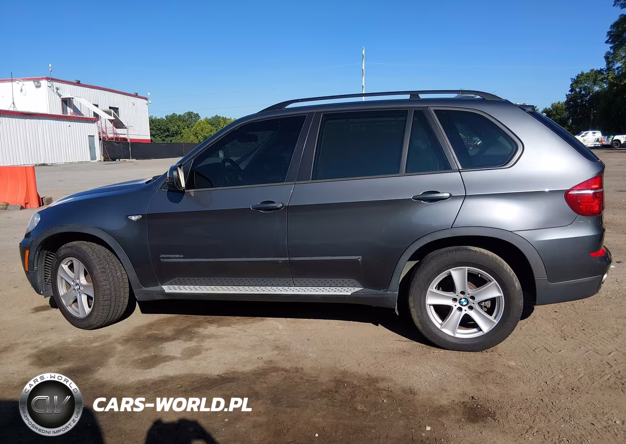 2012 BMW X5 xDrive35D VIN:5UXZW0C58CL667879 - 14
