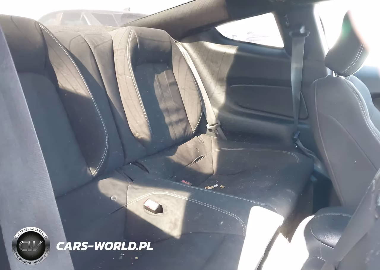 2018 Ford Mustang Ecoboost VIN:1FA6P8THXJ5176098 - 8