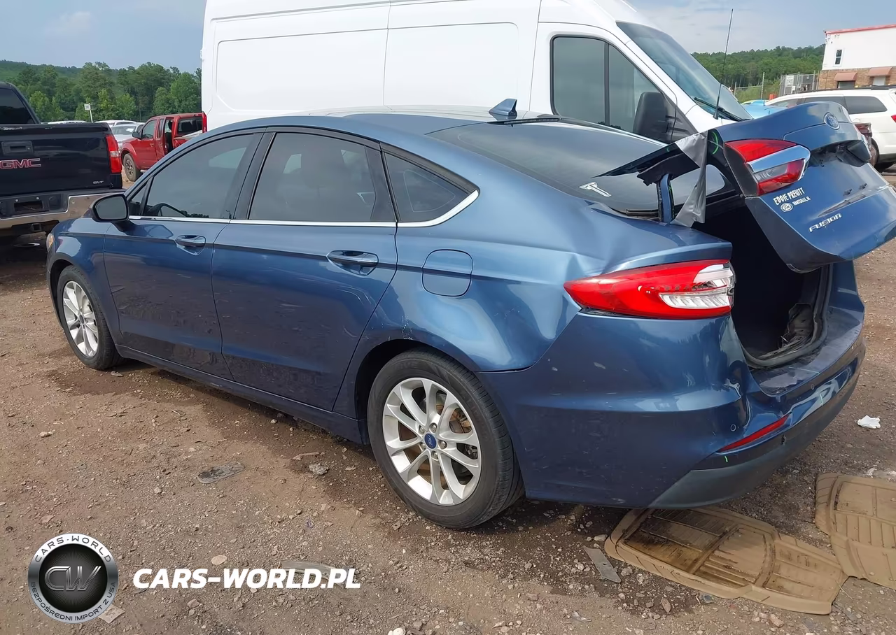 2019 Ford Fusion Se VIN:3FA6P0HD6KR111688 - 3