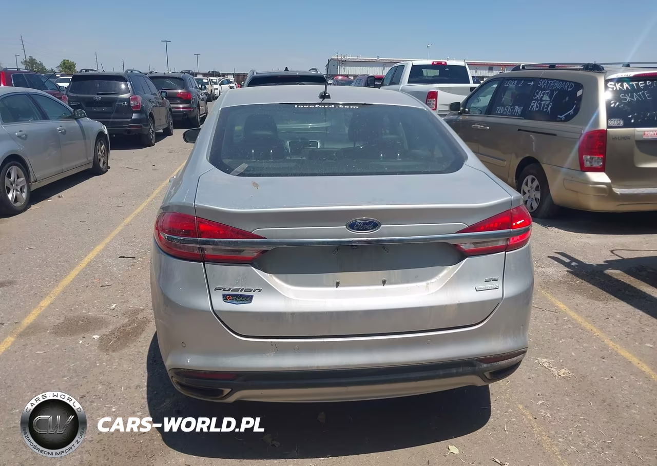 2018 Ford Fusion Se VIN:3FA6P0H93JR218305 - 16