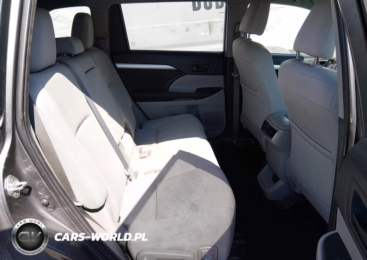 2019 Toyota Highlander Le VIN:5TDBZRFH4KS974838 - 8