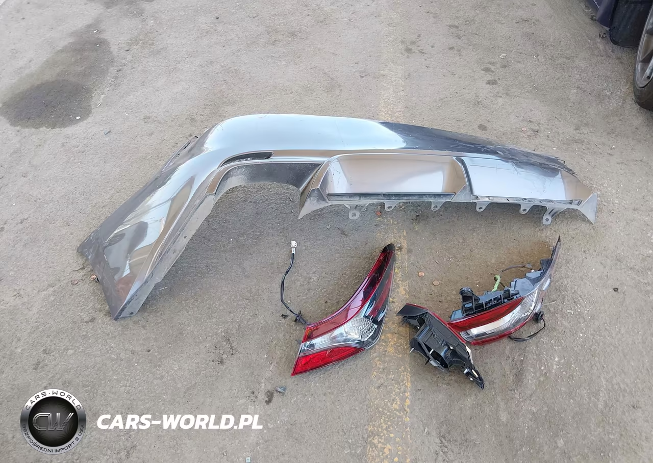 2024 Toyota Camry Hybrid Se VIN:4T1G31AKXRU070876 - 12