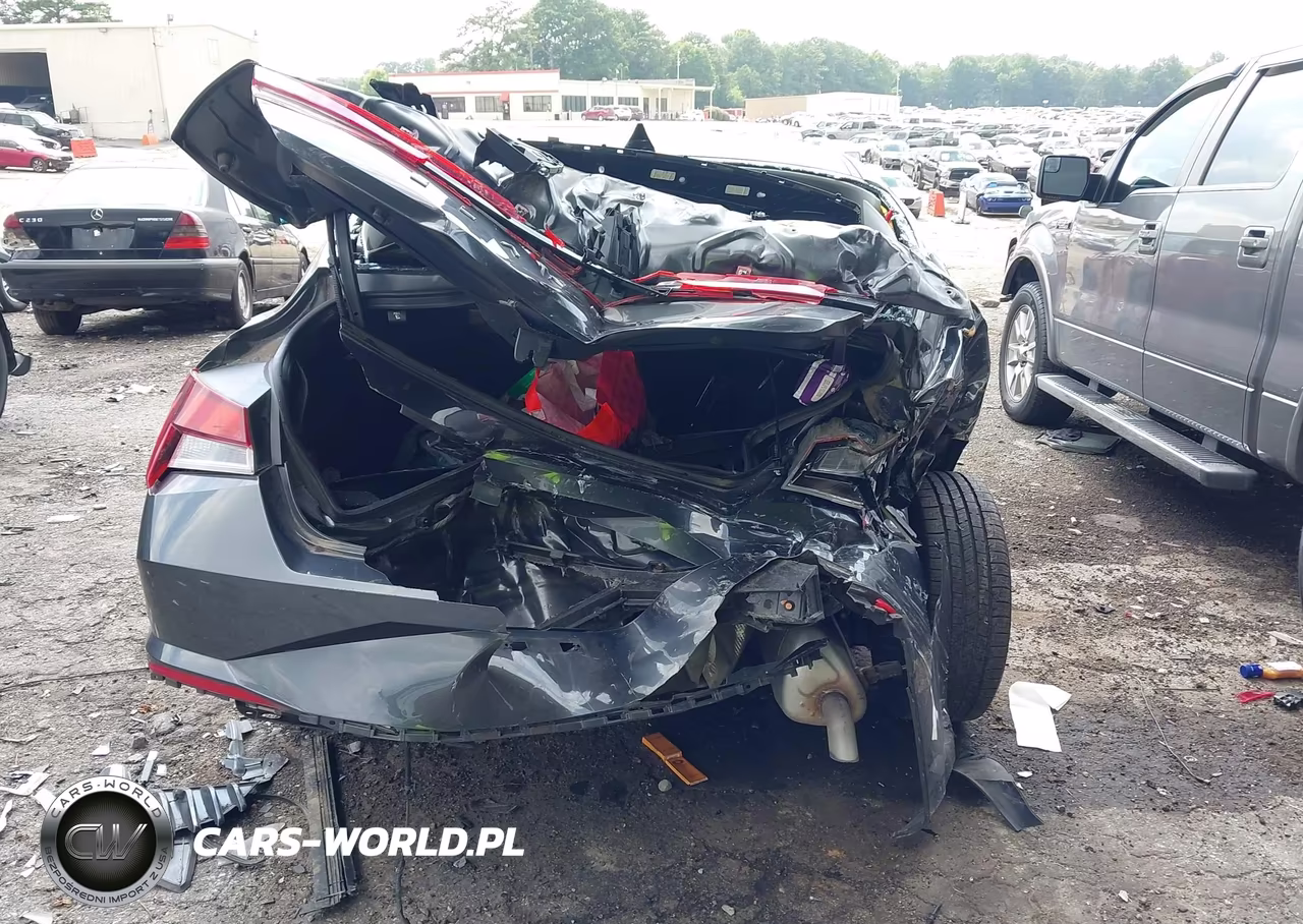 2023 Hyundai Elantra Sel VIN:5NPLM4AG8PH110358 - 16