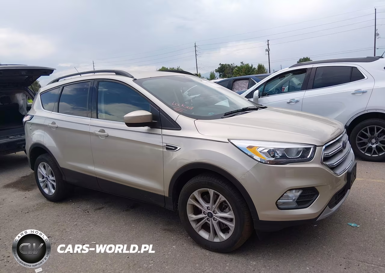 2017 Ford Escape Se VIN:1FMCU9GD2HUD17325 - 12