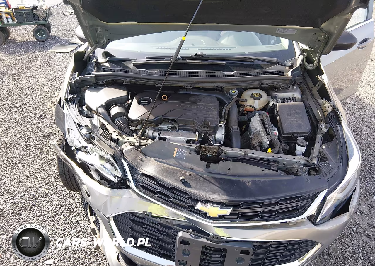 2017 Chevrolet Cruze Lt Auto VIN:3G1BE6SM1HS578943 - 10