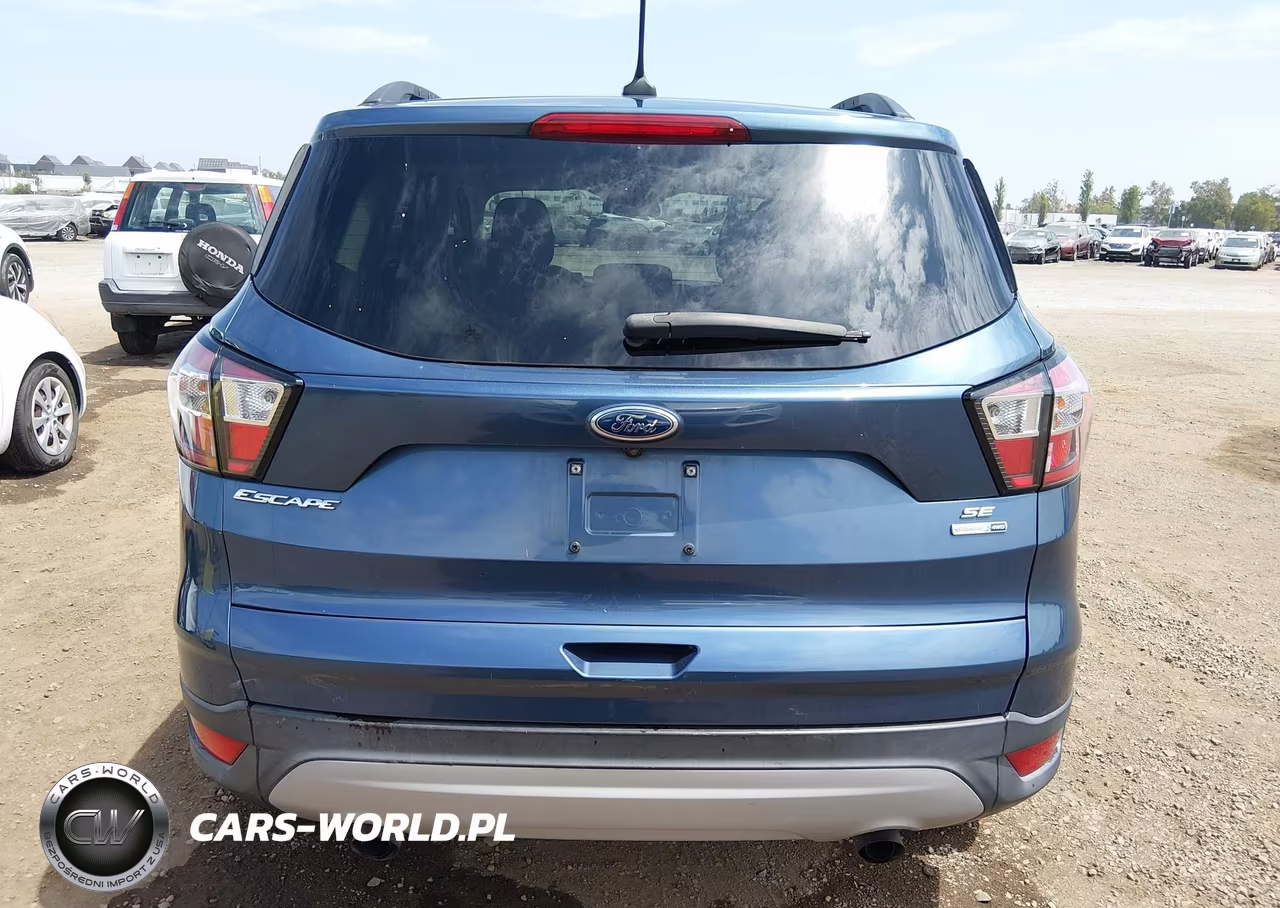 2018 Ford Escape Se VIN:1FMCU9GD4JUB44185 - 16