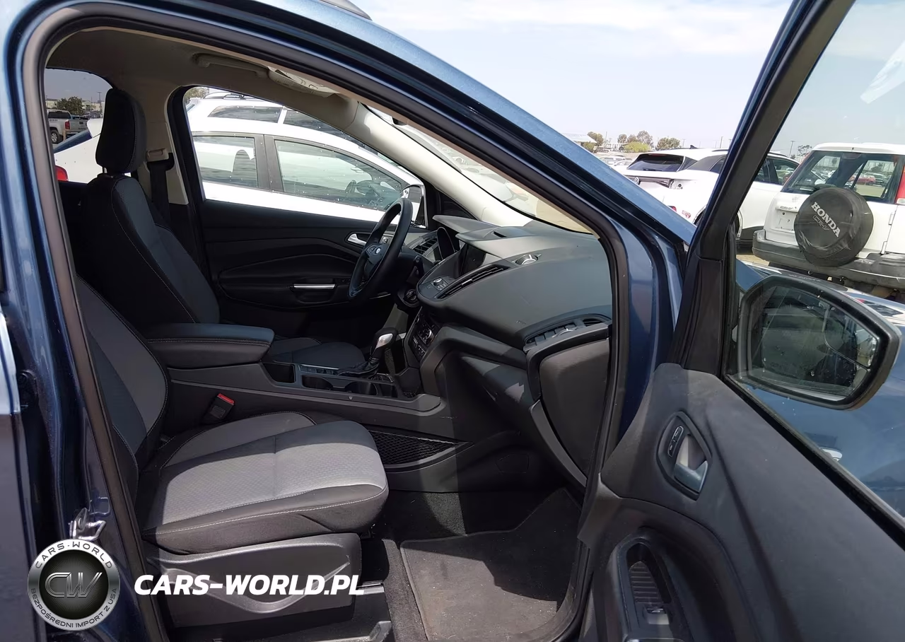 2018 Ford Escape Se VIN:1FMCU9GD4JUB44185 - 5