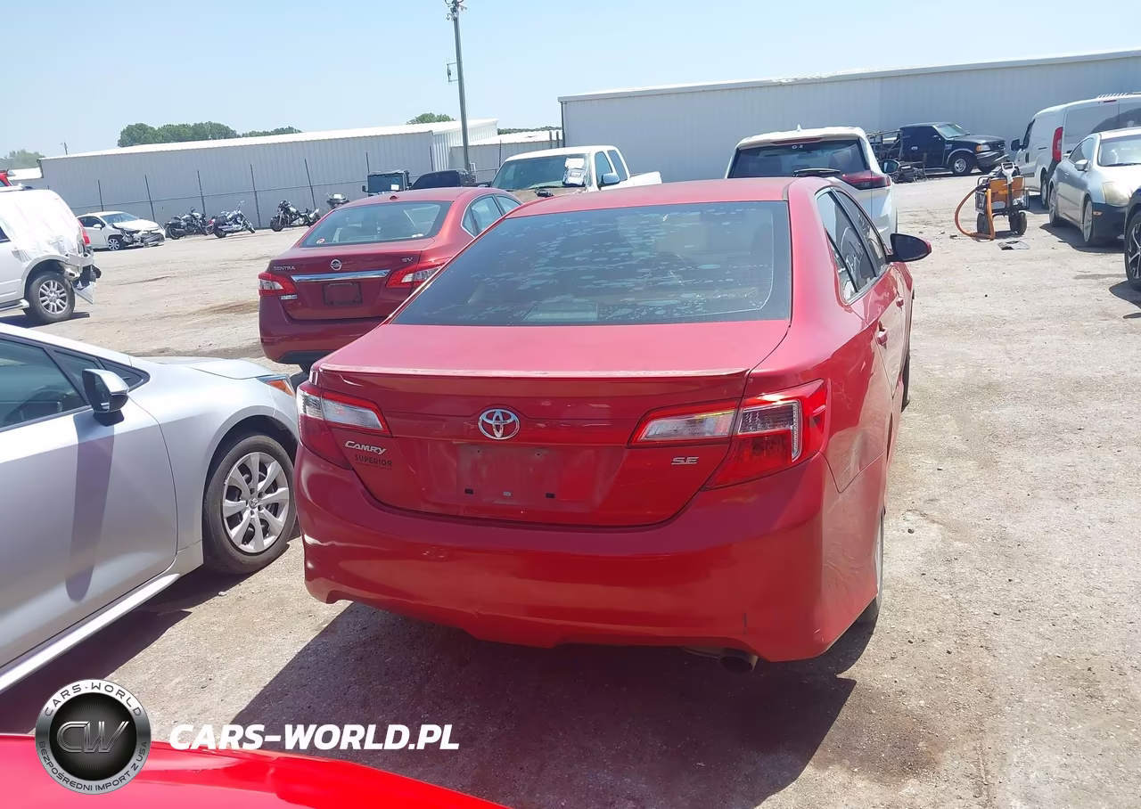 2013 Toyota Camry Se VIN:4T1BF1FK3DU675972 - 16