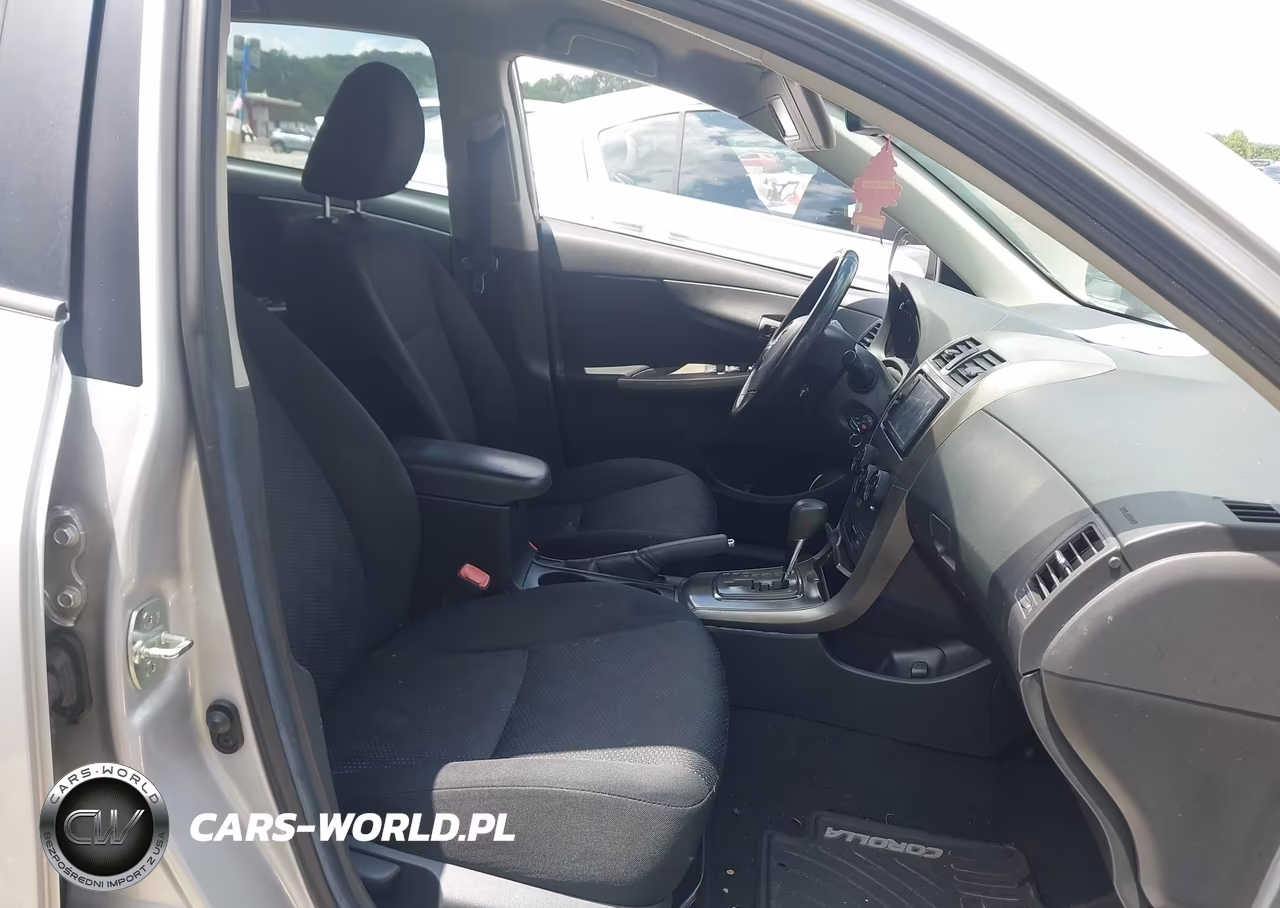 2010 Toyota Corolla S VIN:2T1BU4EE8AC486945 - 5