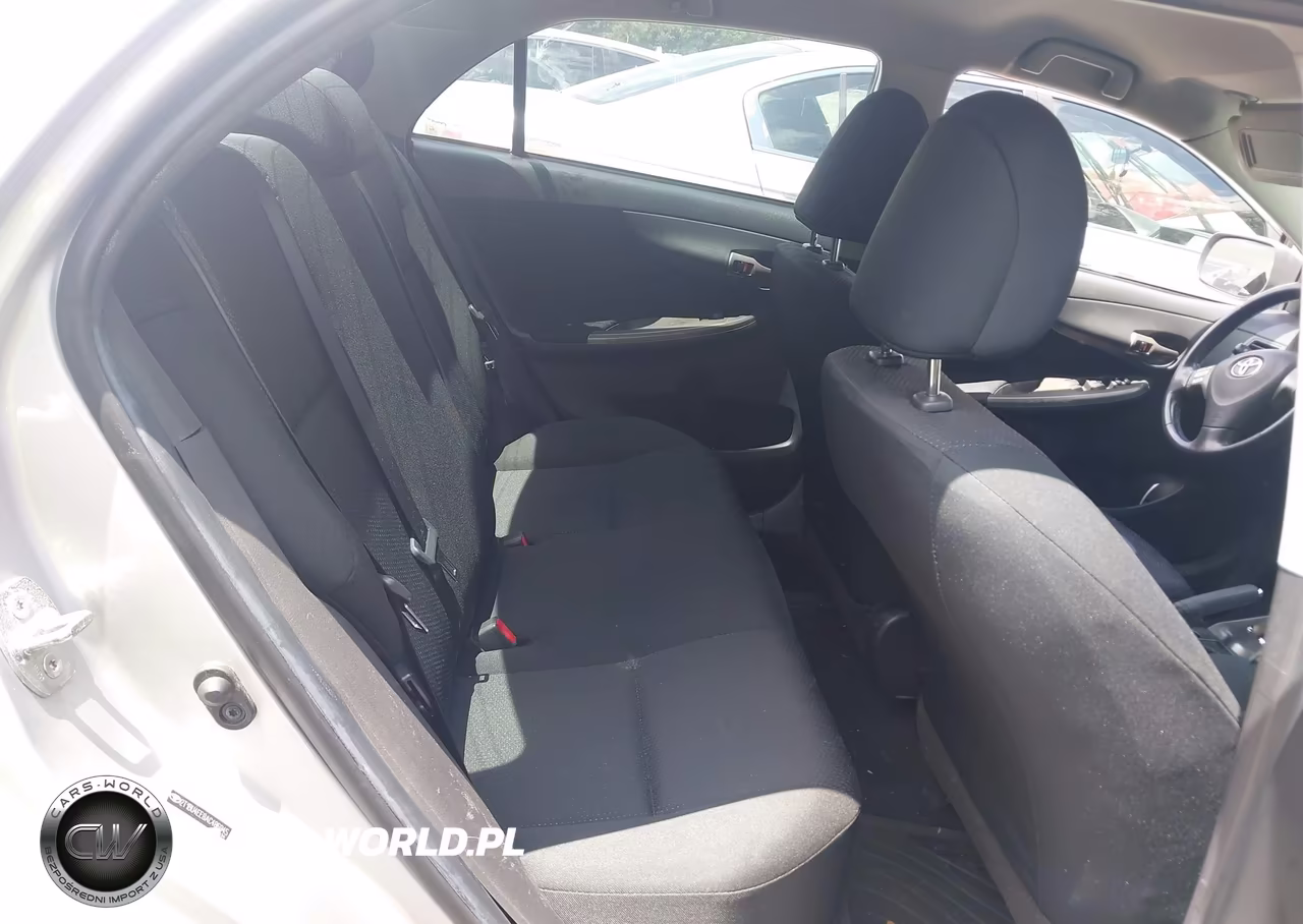 2010 Toyota Corolla S VIN:2T1BU4EE8AC486945 - 8