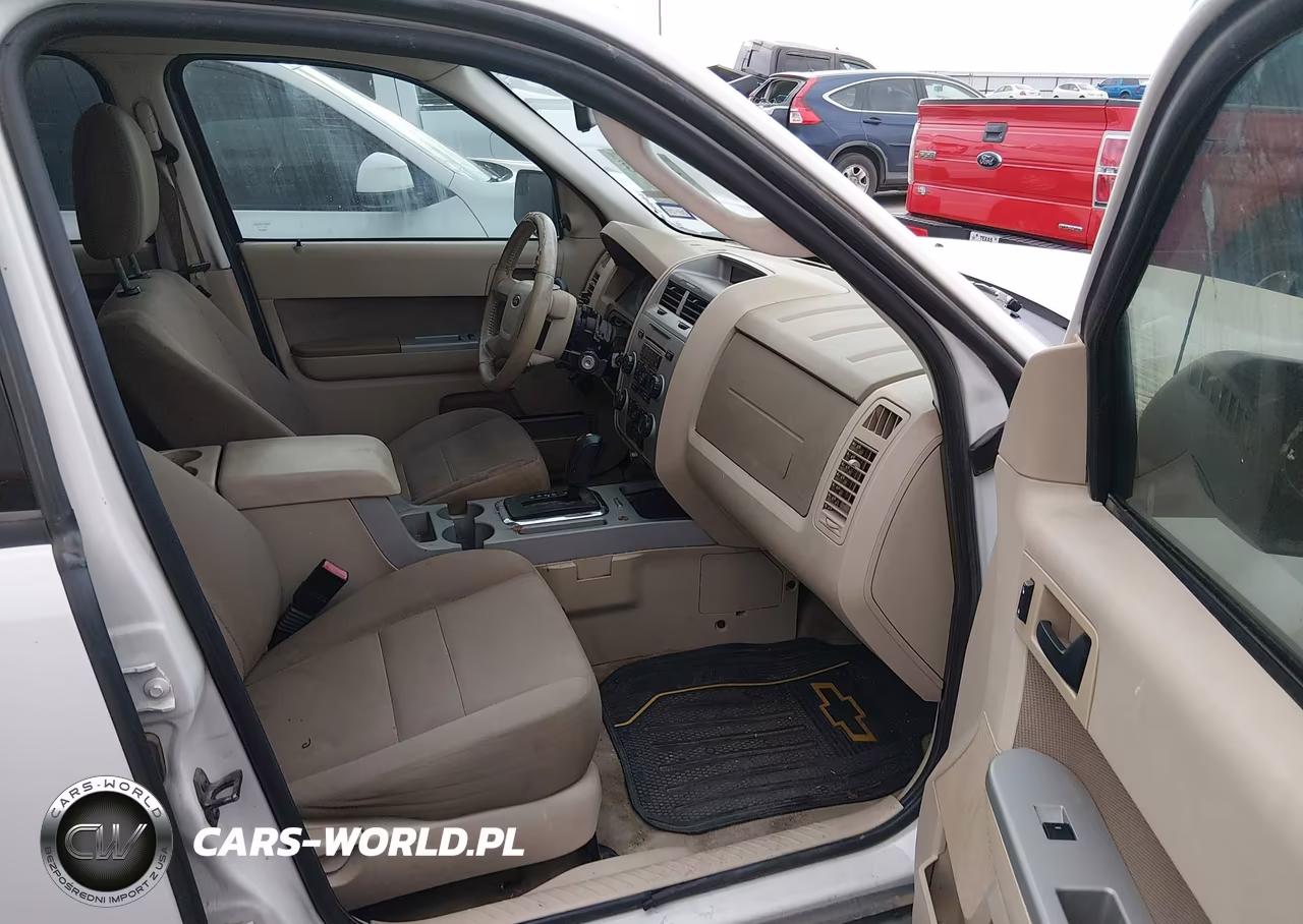2010 Ford Escape Xlt VIN:1FMCU0D79AKB10524 - 5