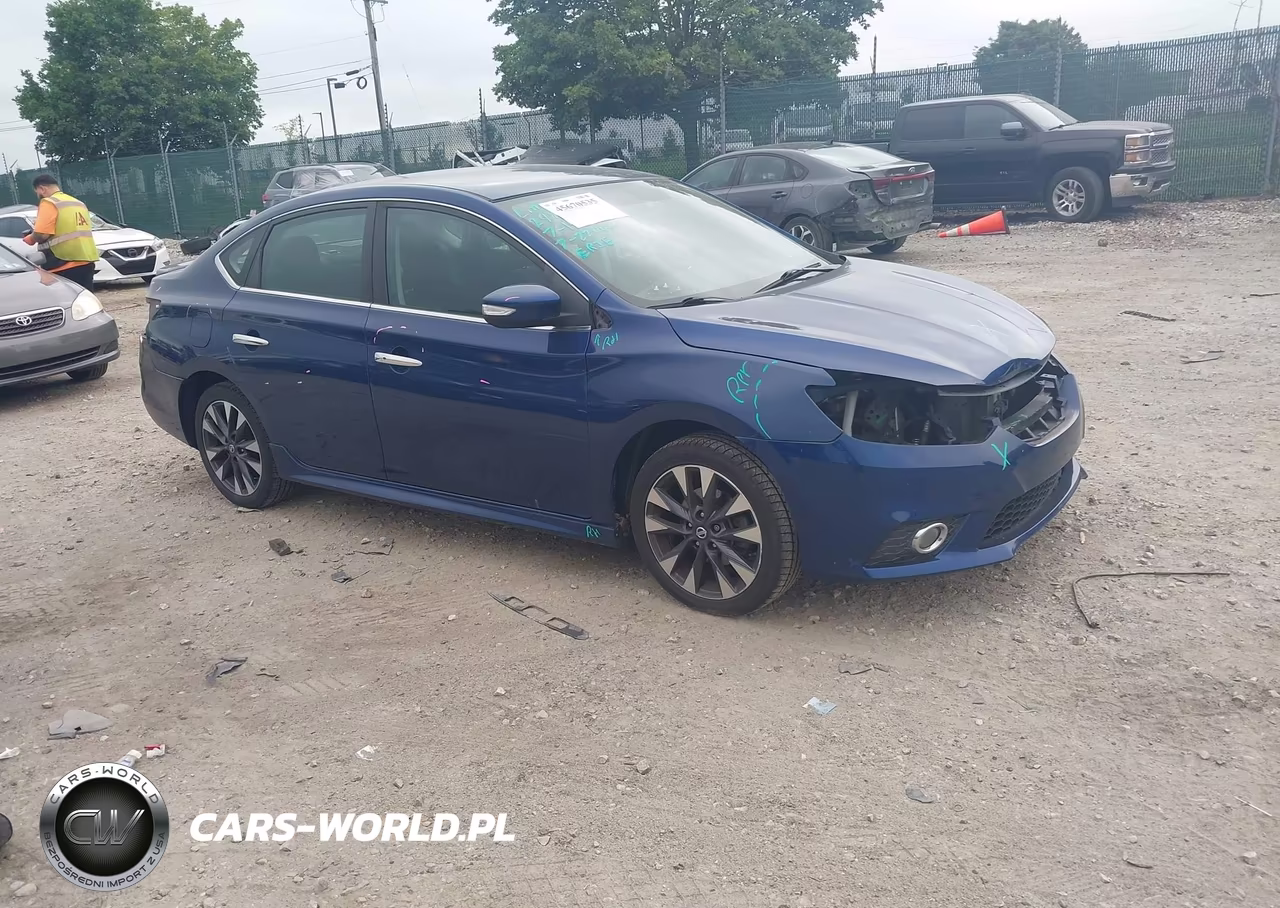 2017 Nissan Sentra Sr – zdjęcie 1 z 17