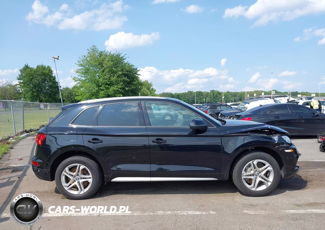 2018 Audi Q5 2.0T Premium-2.0T Tech Premium VIN:WA1ANAFY2J2108967 - 13