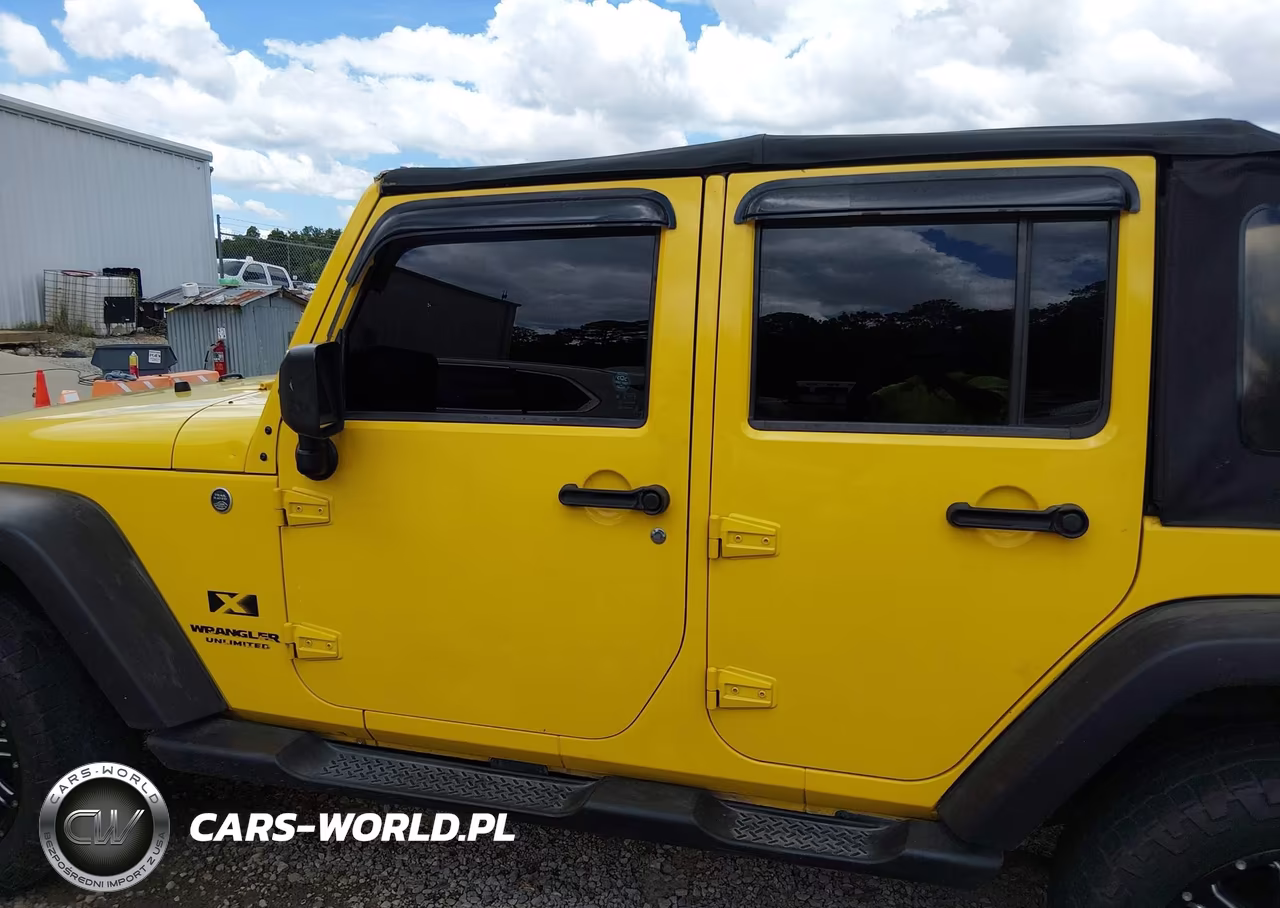 2008 Jeep Wrangler Unlimited X VIN:1J4GA39118L622538 - 14