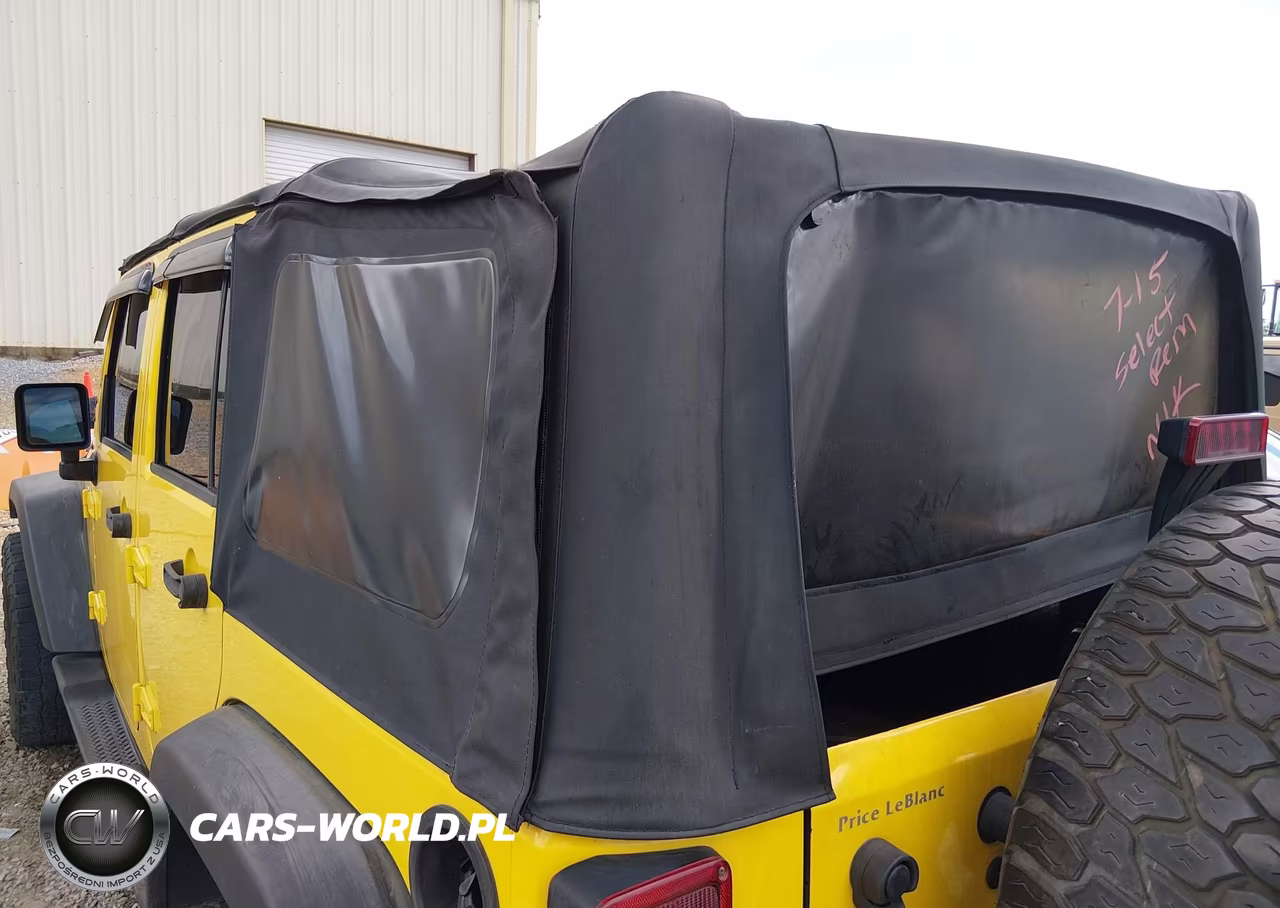 2008 Jeep Wrangler Unlimited X VIN:1J4GA39118L622538 - 18