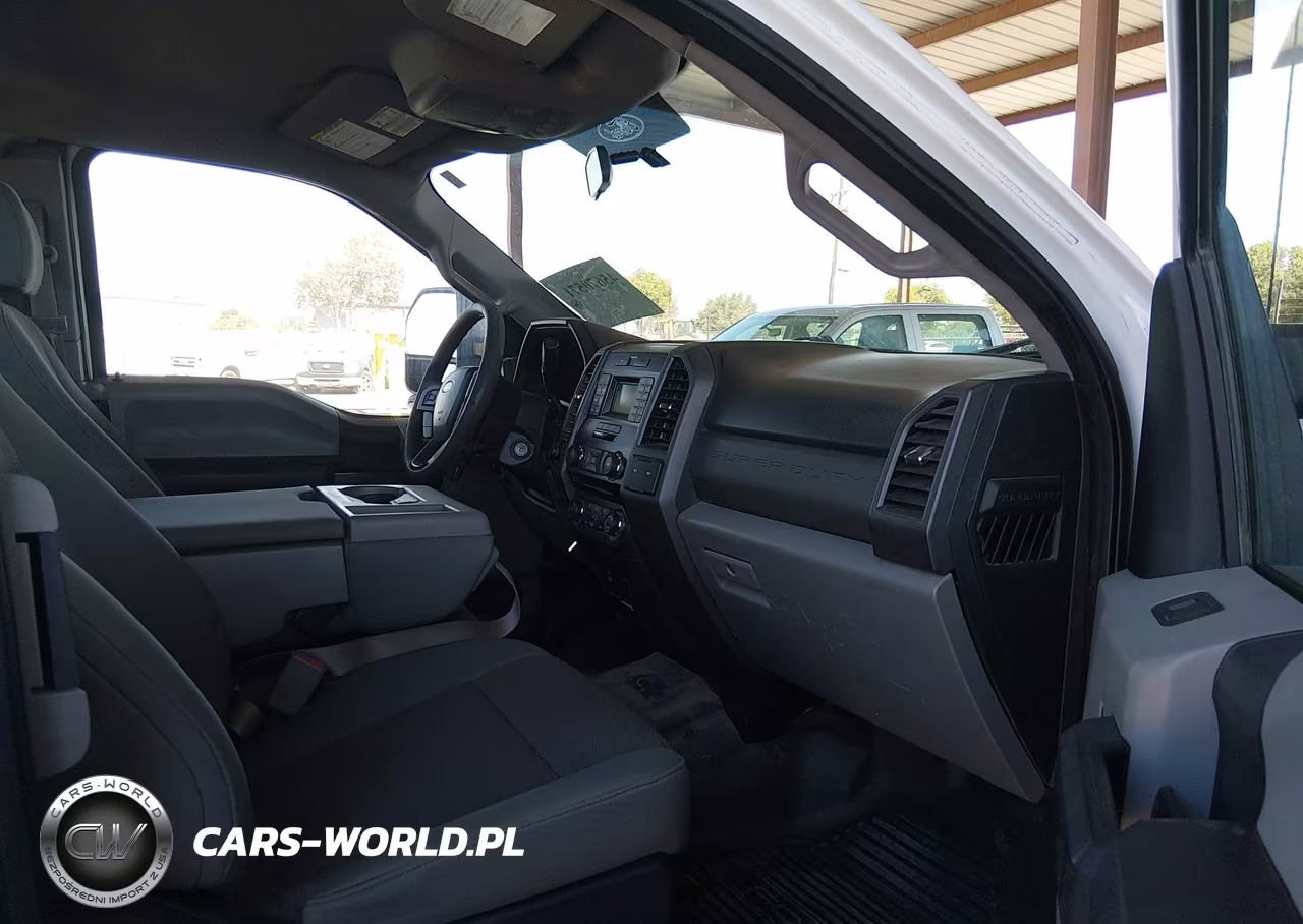 2017 Ford F-250 Xl VIN:1FT7X2B6XHEE15056 - 5