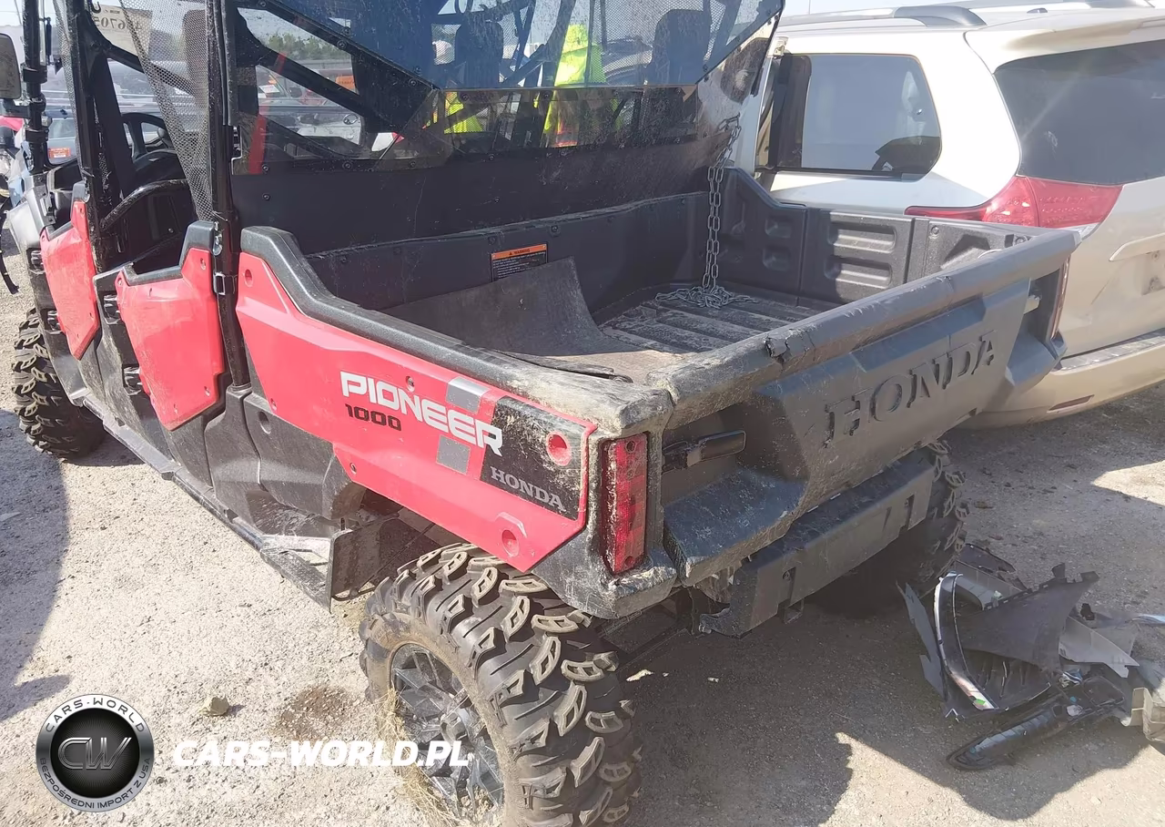 2025 Honda Sxs1000 M6D VIN:1HFVE0816S4202914 - 3