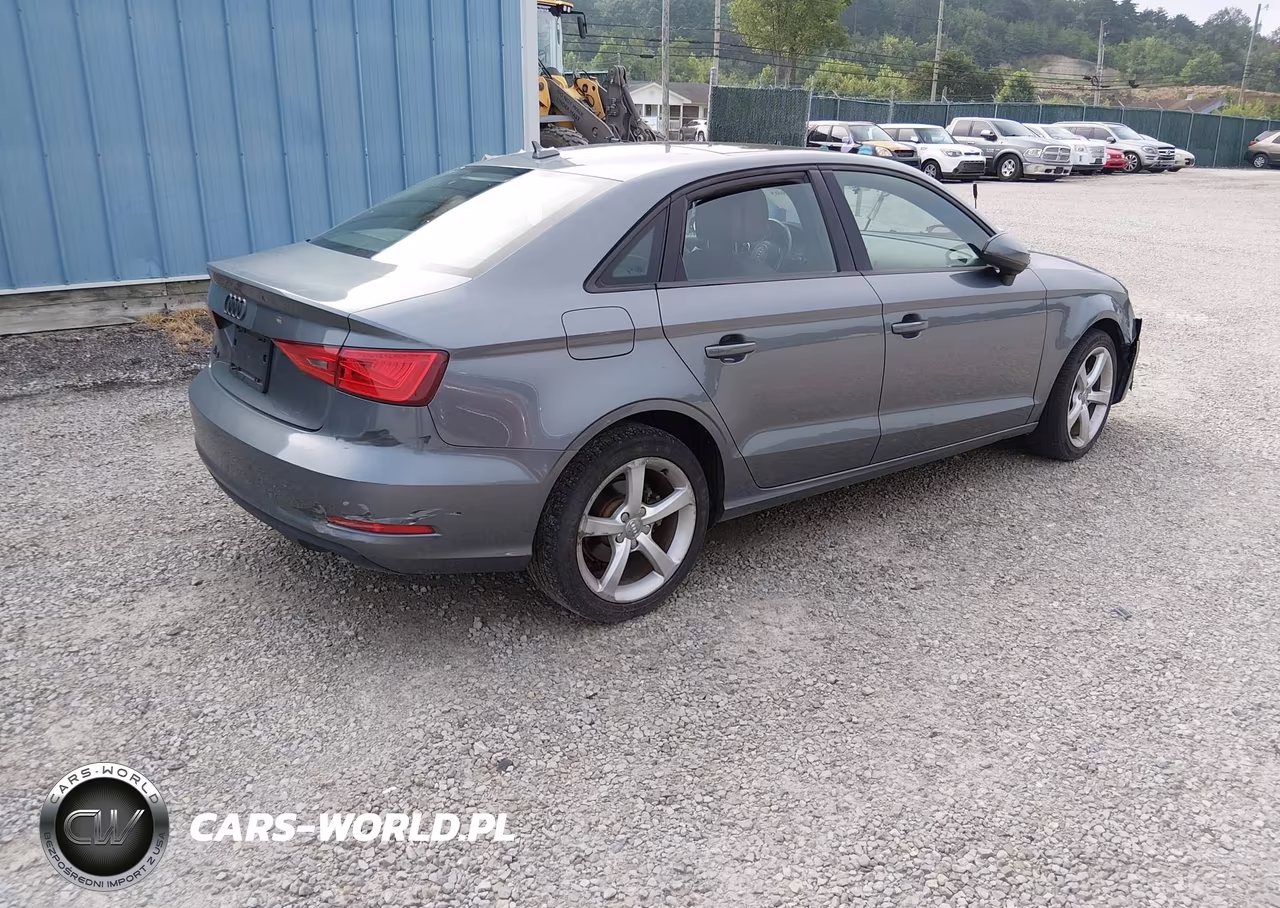AUDI A3 PREMIUM VIN:WAUACGFF6F1061515 - 4