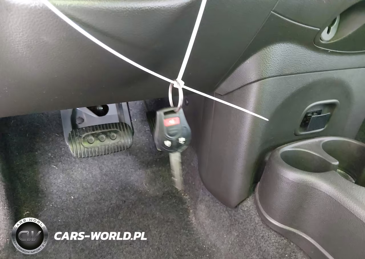 2011 Nissan Cube 1.8S VIN:JN8AZ2KR0BT213148 - 11
