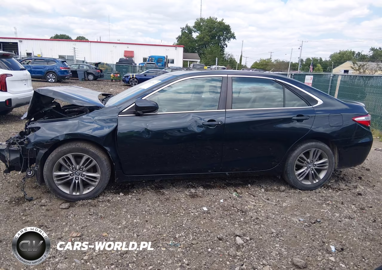2015 Toyota Camry Se VIN:4T1BF1FK5FU097232 - 15
