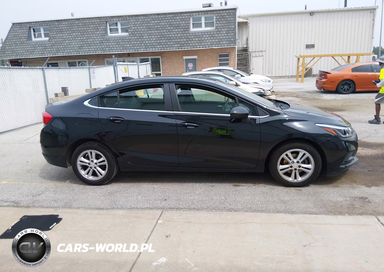 2018 Chevrolet Cruze Lt Auto VIN:1G1BE5SM6J7109507 - 13