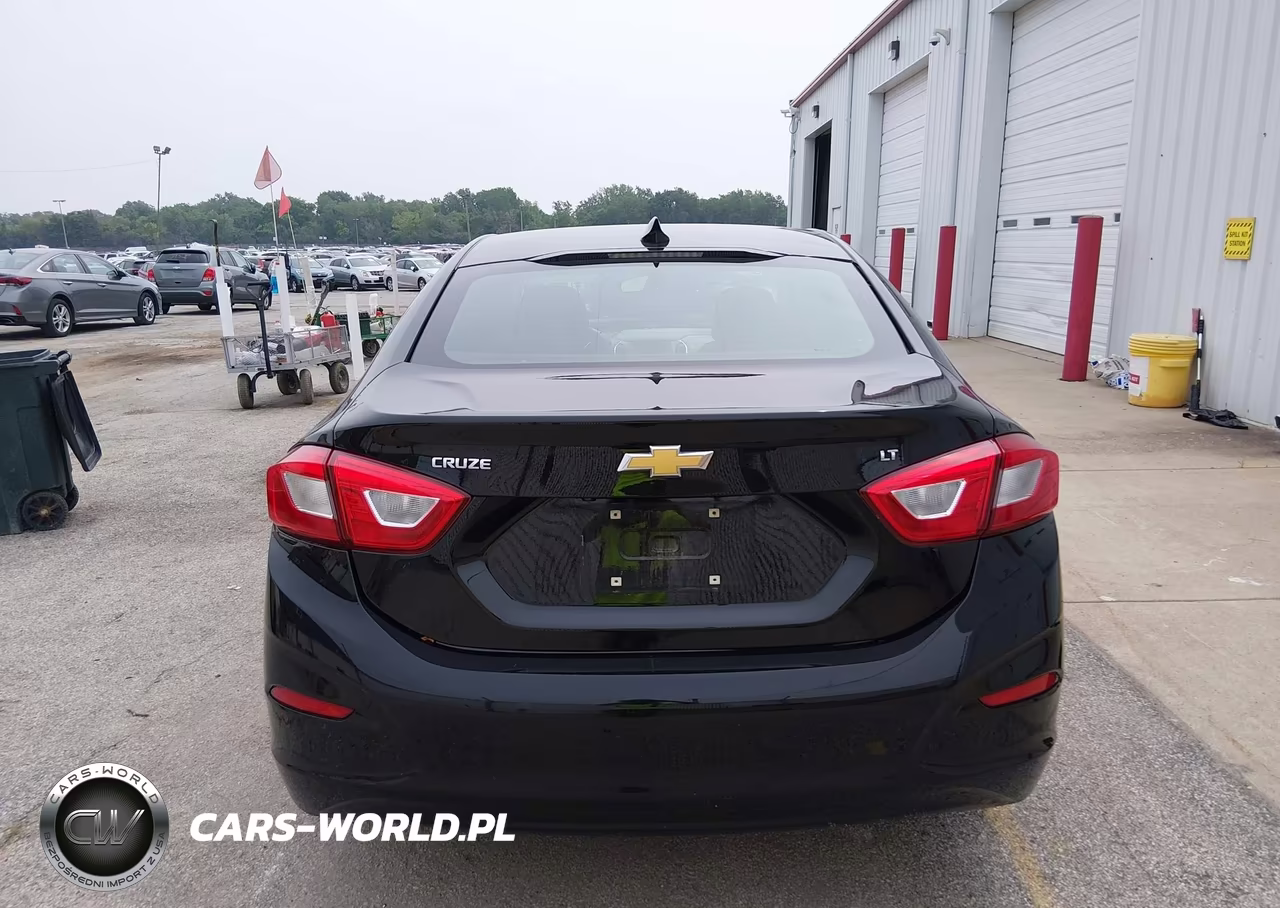 2018 Chevrolet Cruze Lt Auto VIN:1G1BE5SM6J7109507 - 16