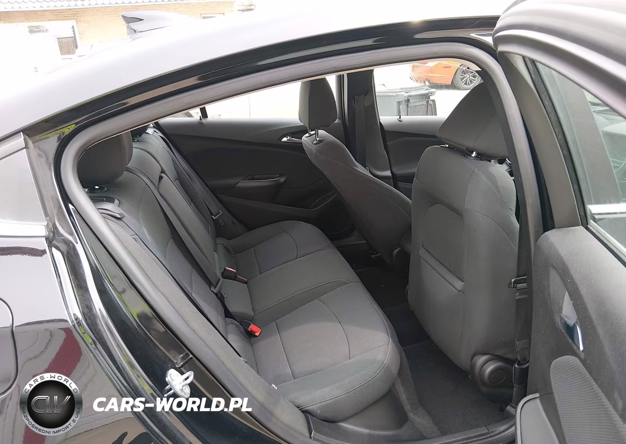 2018 Chevrolet Cruze Lt Auto VIN:1G1BE5SM6J7109507 - 8