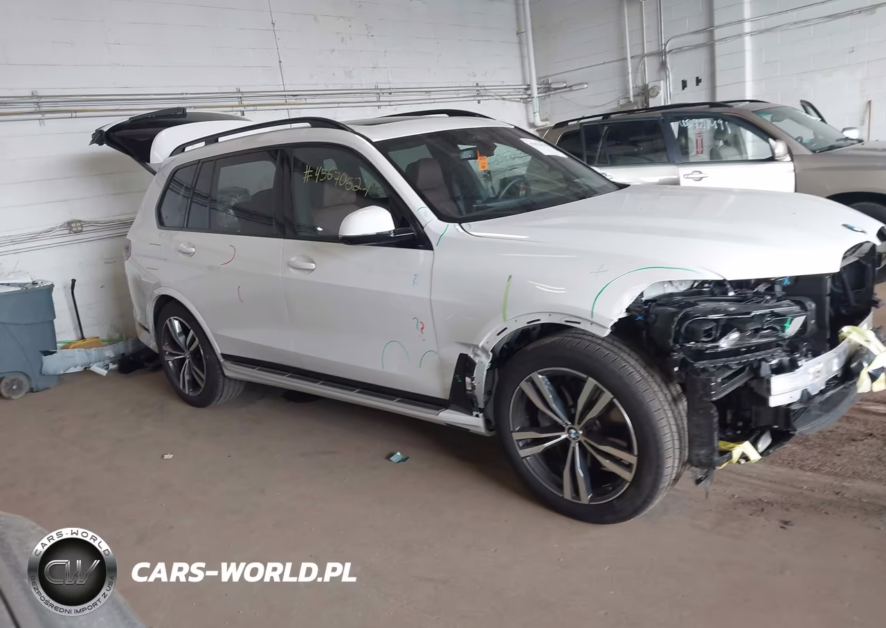 2027 BMW X7 – zdjęcie 1 z 16