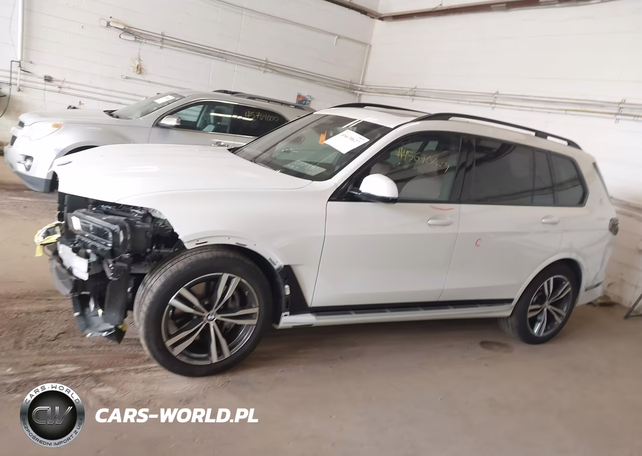 2027 BMW X7 VIN:5UX23EM06V9428938 - 14
