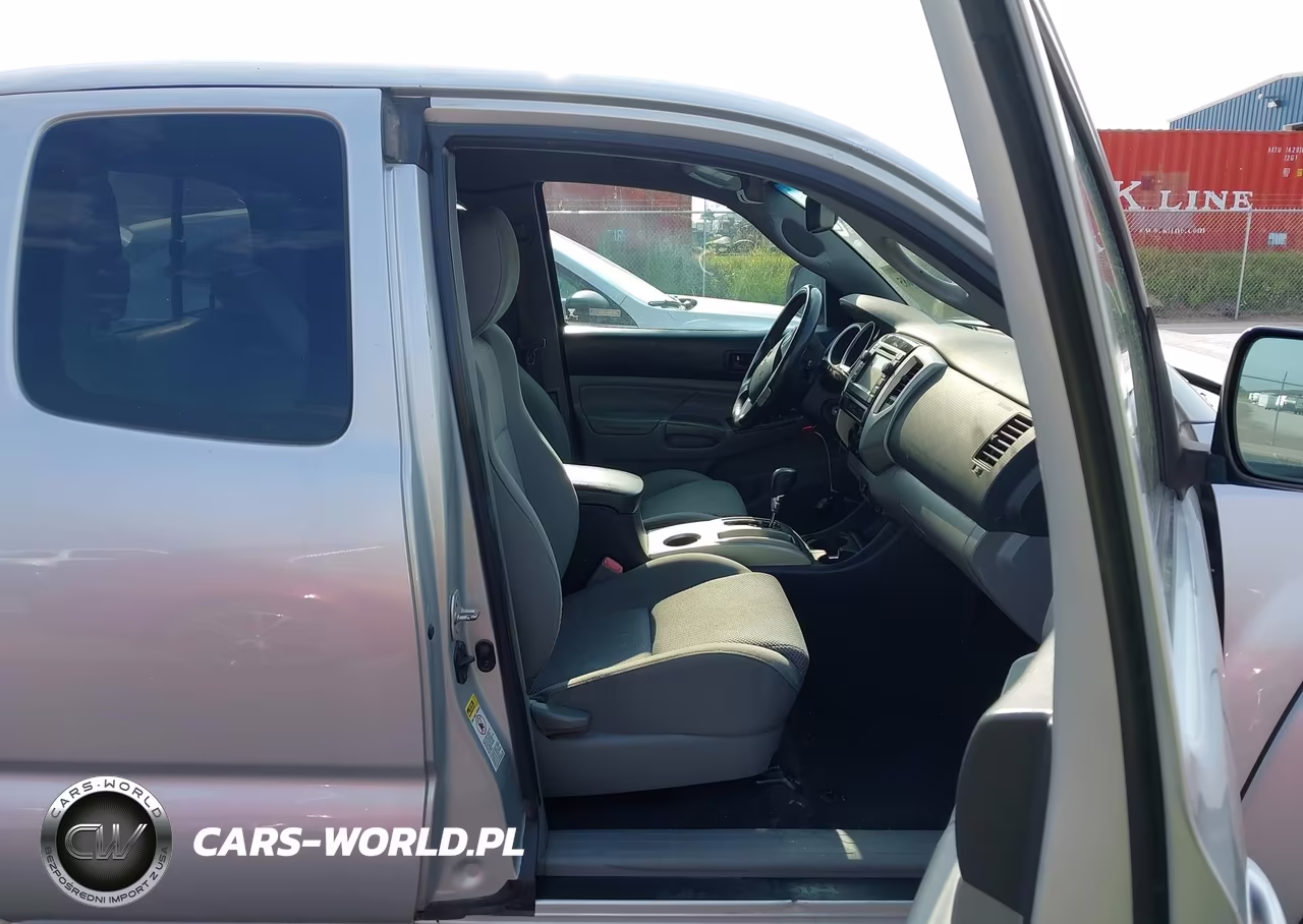 2013 Toyota Tacoma Prerunner V6 VIN:5TFTU4GN9DX034123 - 5