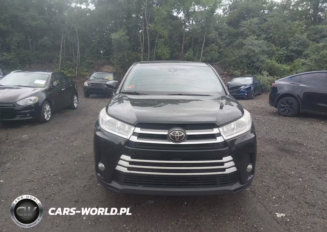 2018 Toyota Highlander Xle VIN:5TDJZRFH1JS908449 - 12