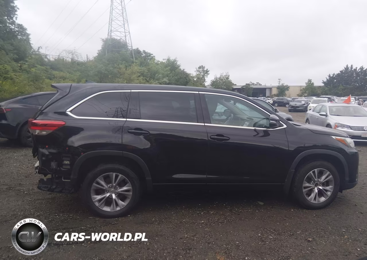 2018 Toyota Highlander Xle VIN:5TDJZRFH1JS908449 - 13