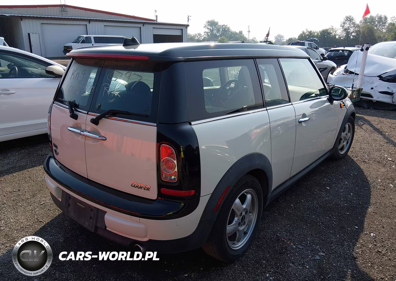 2011 Mini Cooper Clubman VIN:WMWZF3C56BTY00167 - 4