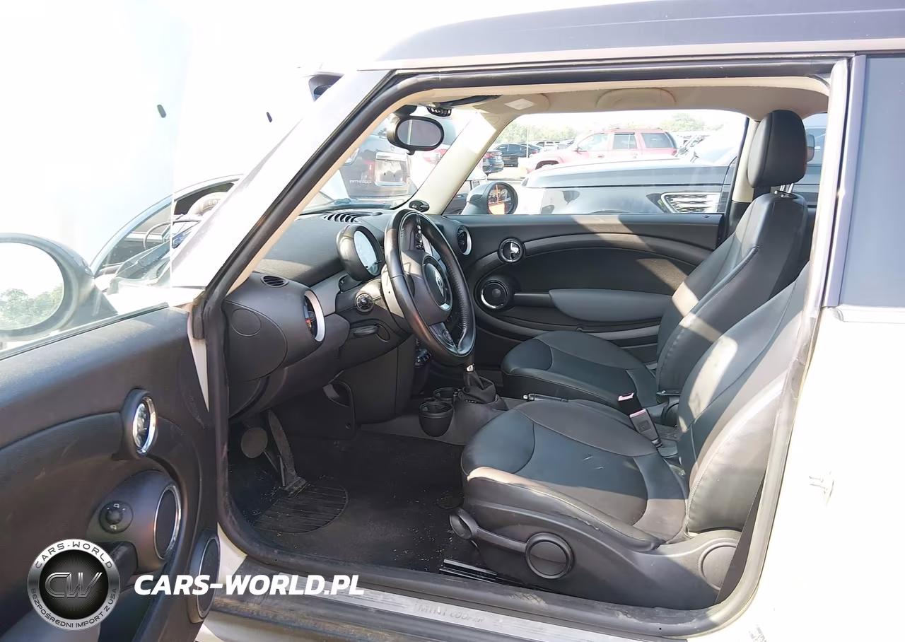 2011 Mini Cooper Clubman VIN:WMWZF3C56BTY00167 - 5