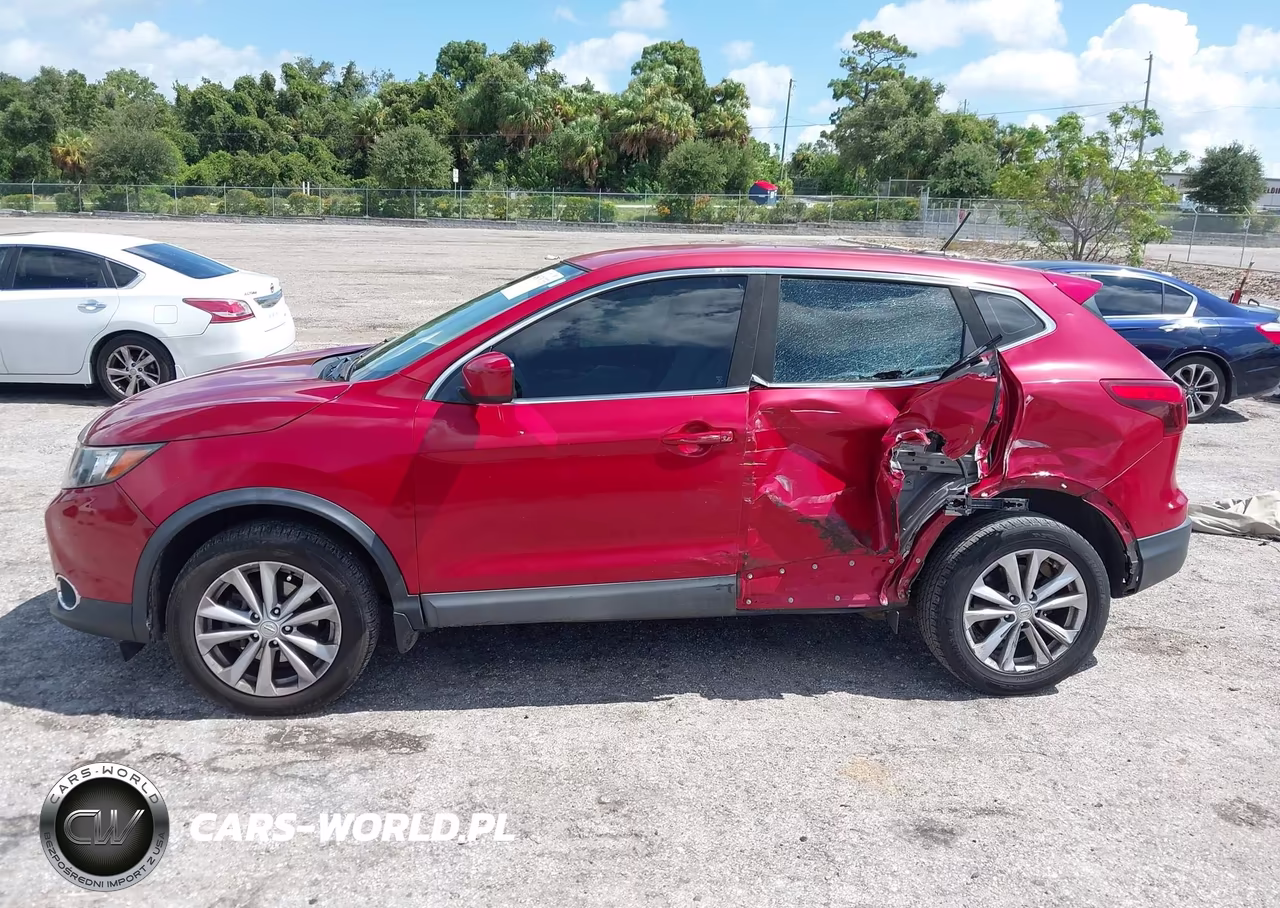 2017 Nissan Rogue Sport S VIN:JN1BJ1CR2HW112090 - 14