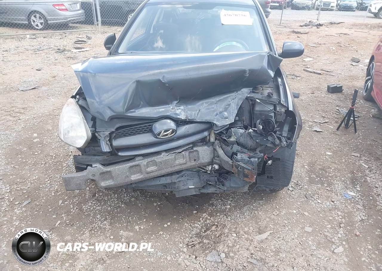 2010 Hyundai Accent Gs VIN:KMHCM3AC3AU168409 - 6