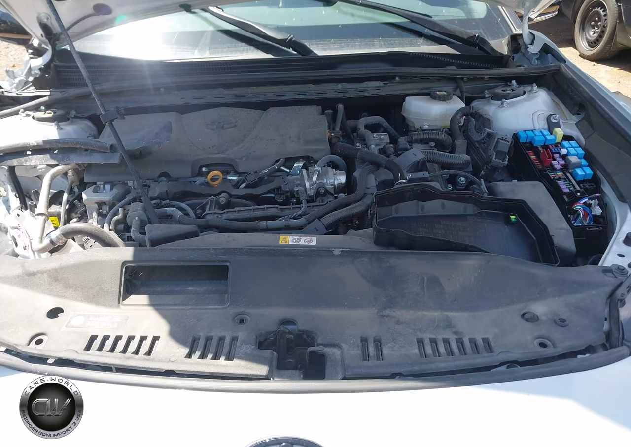 2025 Toyota Camry Xse VIN:4T1DAACK4SU057956 - 10