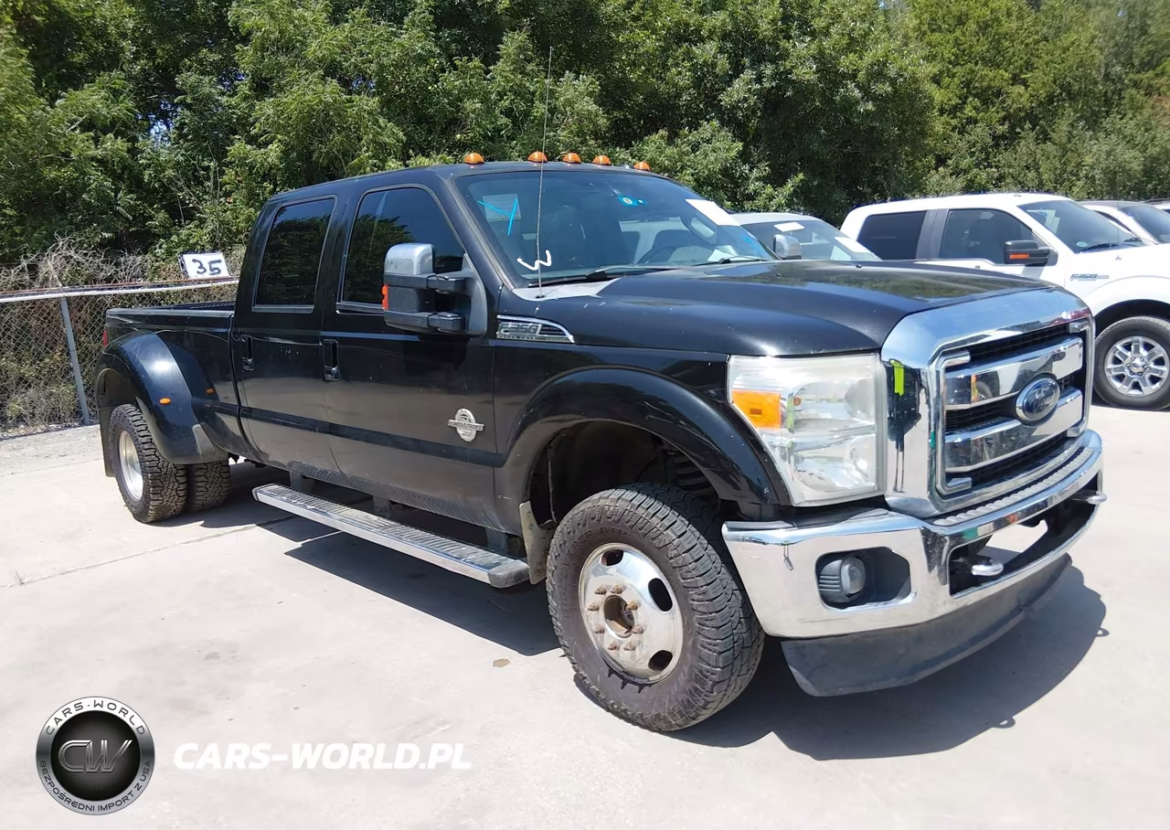 2011 Ford Super Duty F-350 Drw Lariat