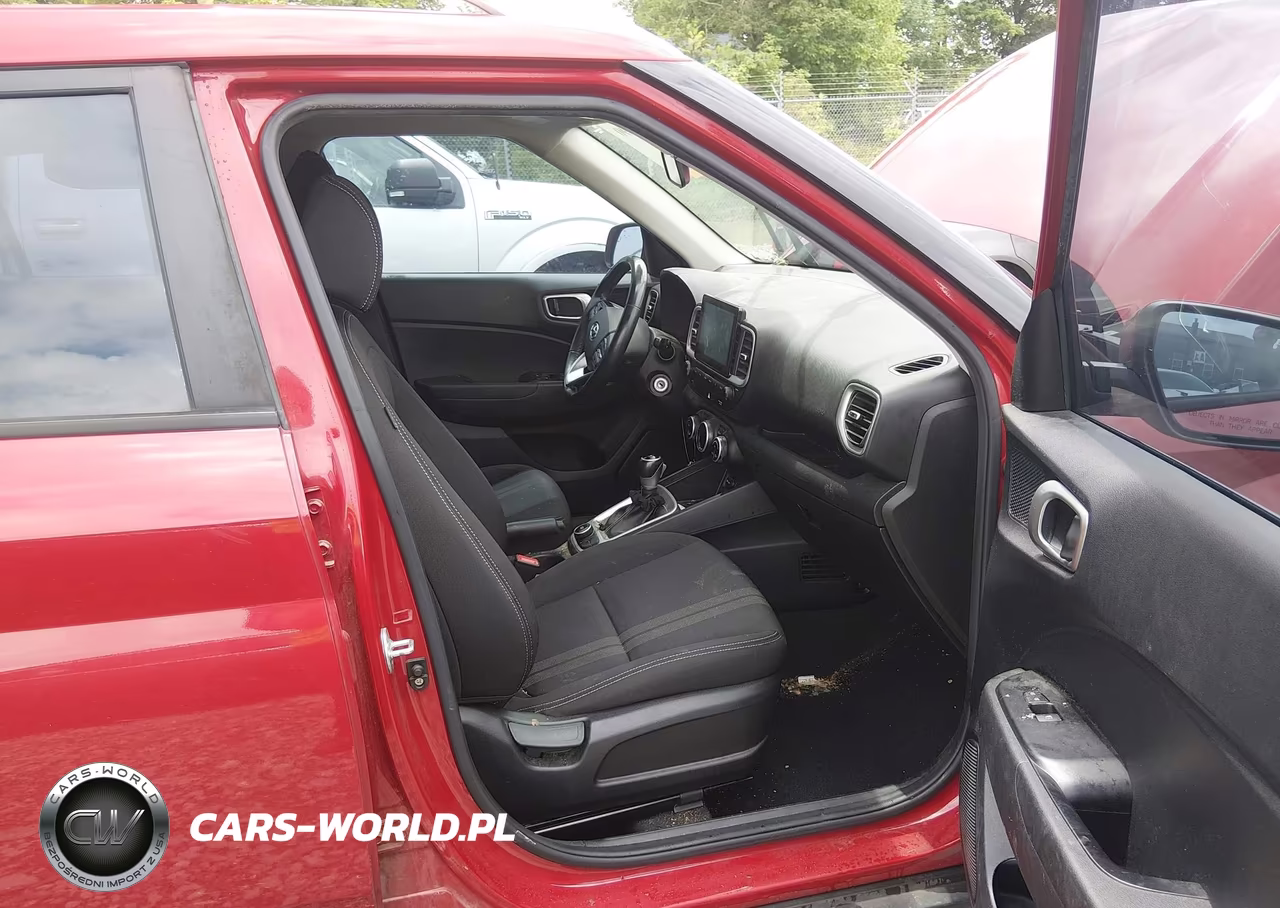 2021 Hyundai Venue Sel VIN:KMHRC8A39MU120069 - 5