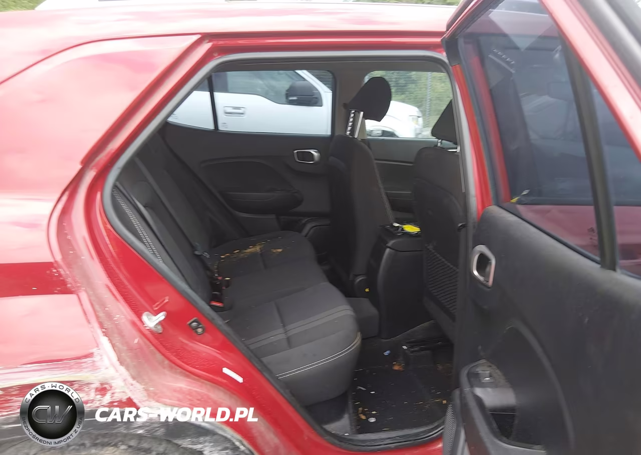 2021 Hyundai Venue Sel VIN:KMHRC8A39MU120069 - 8