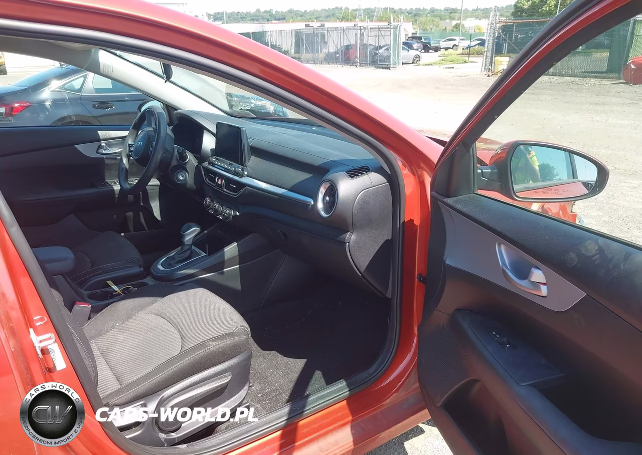 2023 Kia Forte Lxs VIN:3KPF24AD9PE531082 - 5