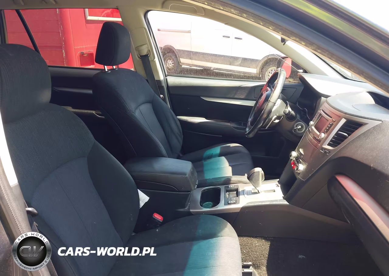 2014 Subaru Outback 2.5I Premium VIN:4S4BRCCC6E3267666 - 5