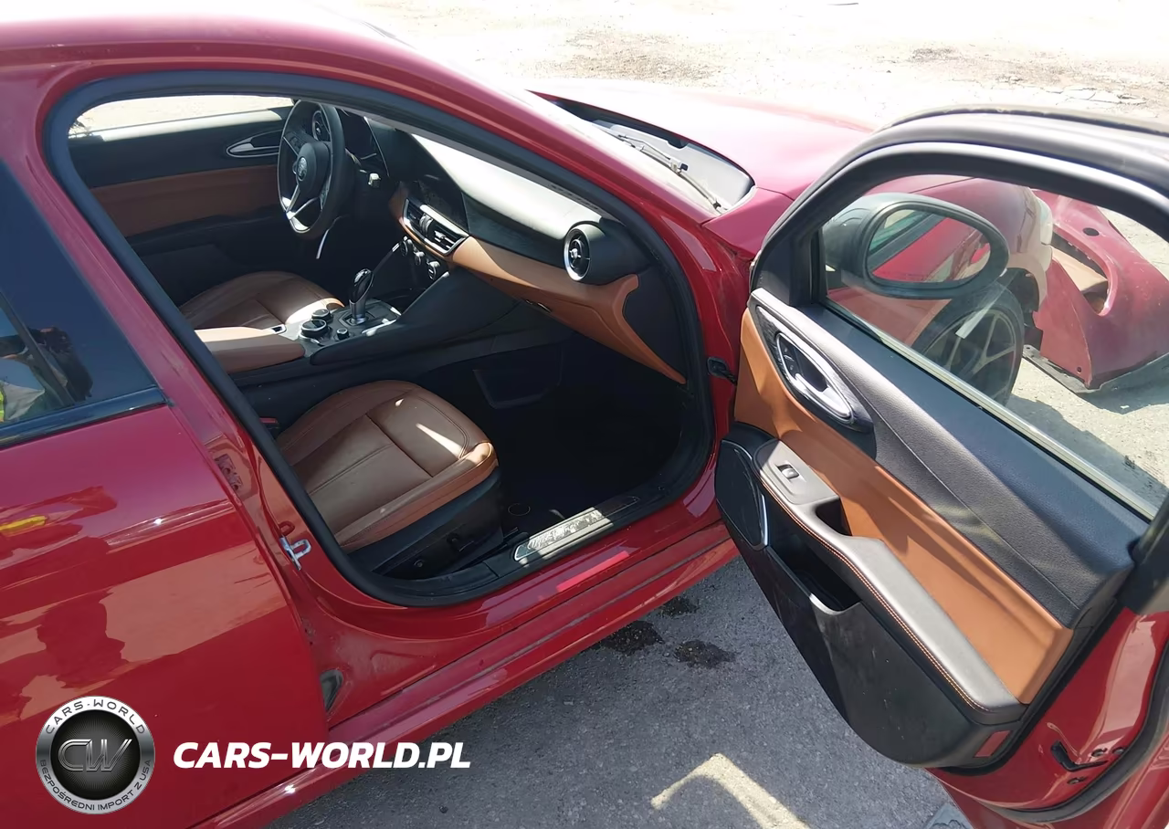 2019 Alfa Romeo Giulia Rwd VIN:ZARFAMANXK7622775 - 5