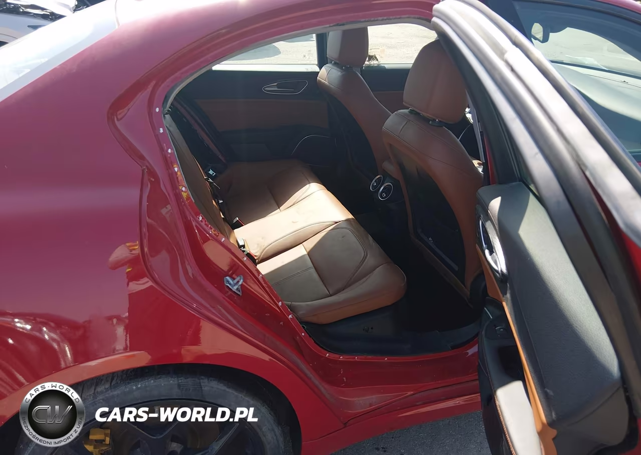 2019 Alfa Romeo Giulia Rwd VIN:ZARFAMANXK7622775 - 8