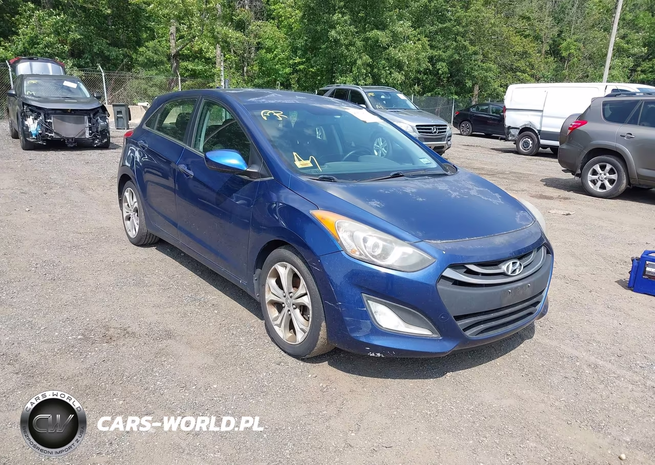 2013 Hyundai Elantra Gt VIN:KMHD35LE3DU082975 - 1
